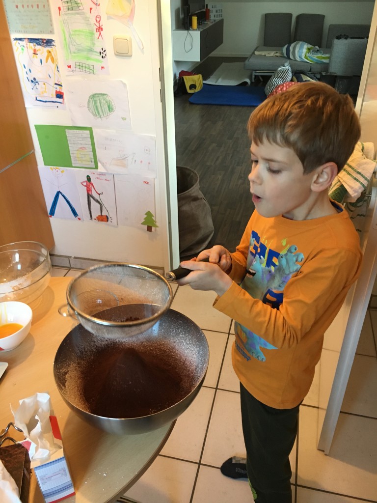 20161210_142830145_ios