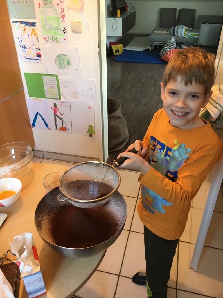 20161210_142833636_ios